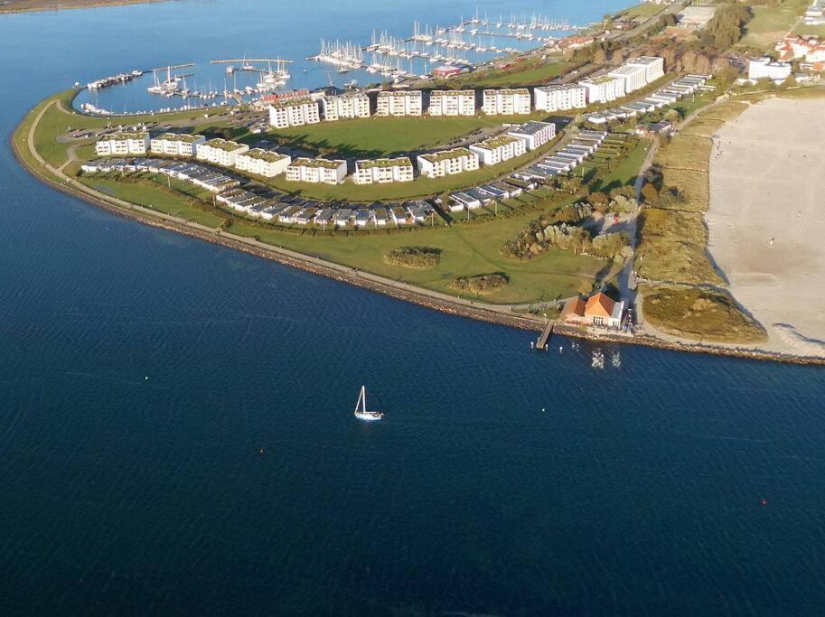 Fehmarn Burgtiefe Suedstrand Meerblick Apartment Meerzeit Ngoại thất bức ảnh