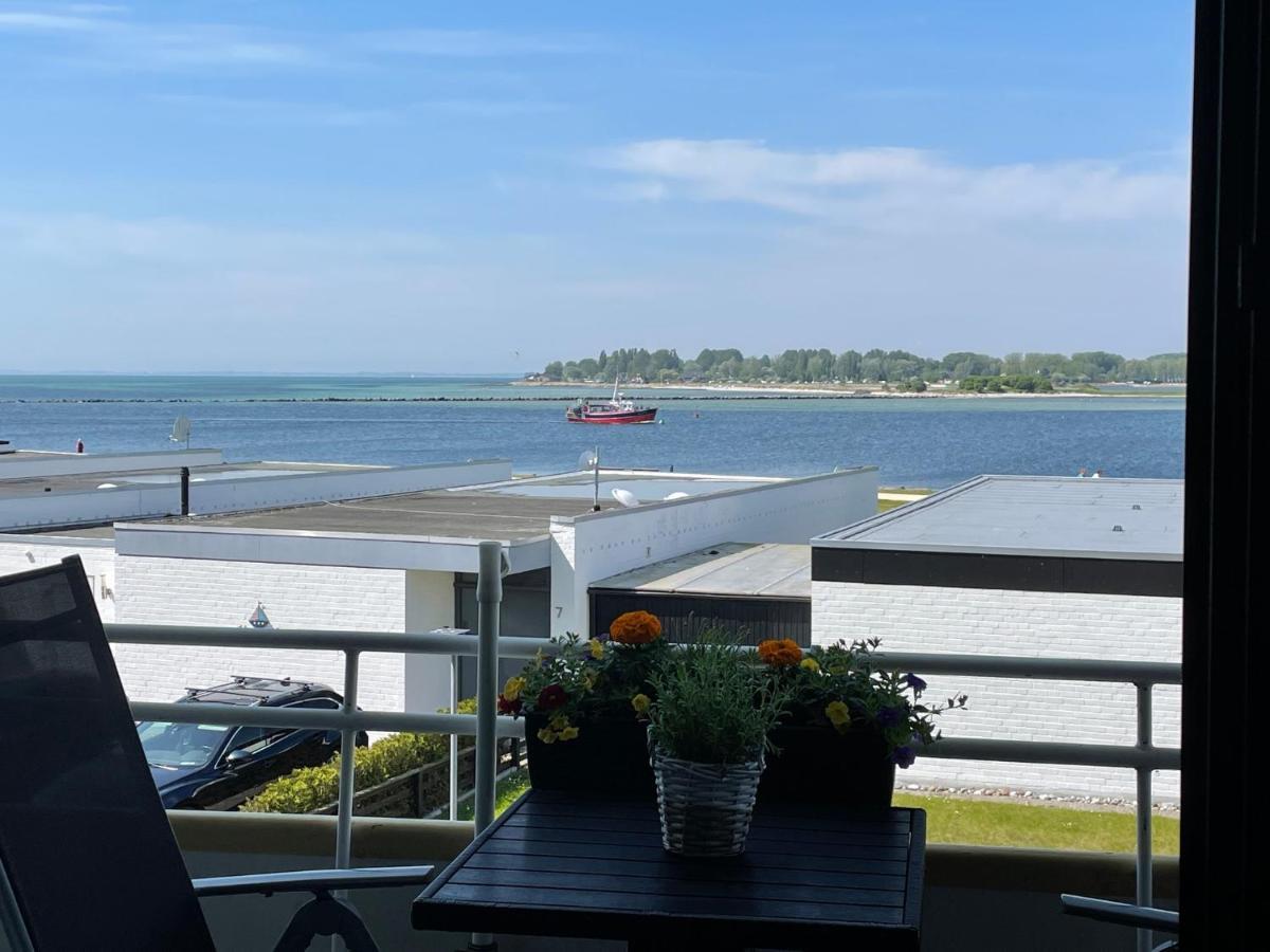 Fehmarn Burgtiefe Suedstrand Meerblick Apartment Meerzeit Ngoại thất bức ảnh